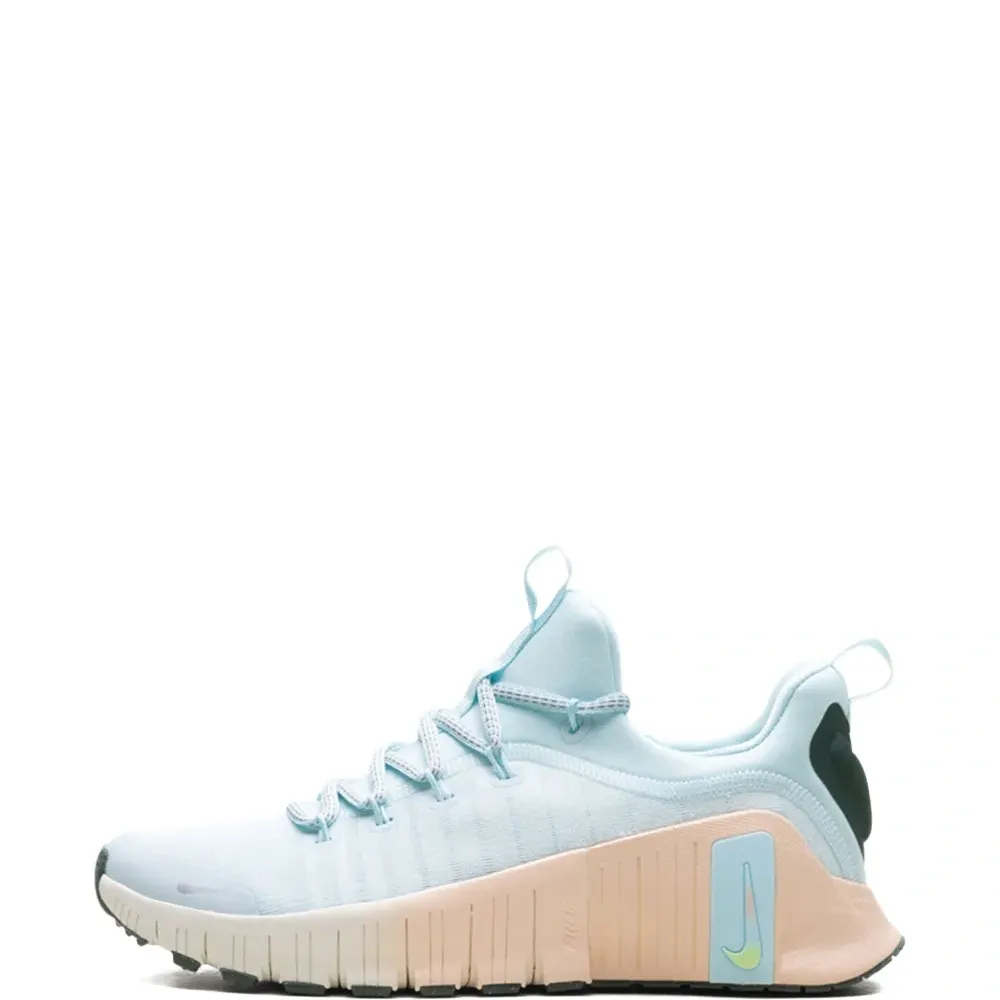 кроссовки Free Metcon 6 Premium Glacier Blue/Washed Coral/Vintage Green/Metallic Silver