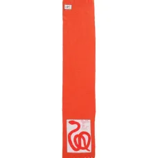 Шарф со змеиным принтом и бахромой