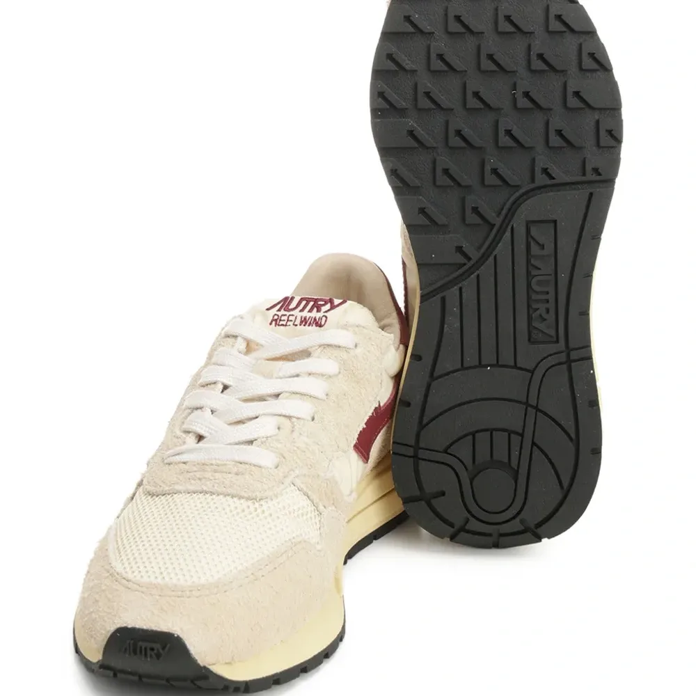 кроссовки Reelwind с сетчатыми вставками