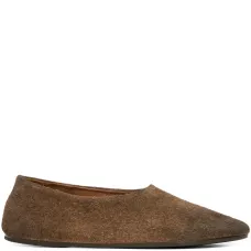 Лоферы с миндалевидным носком