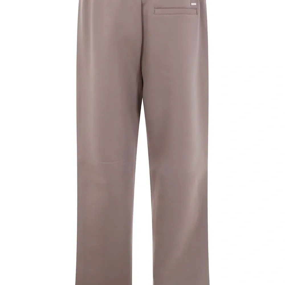 брюки с эластичным поясом