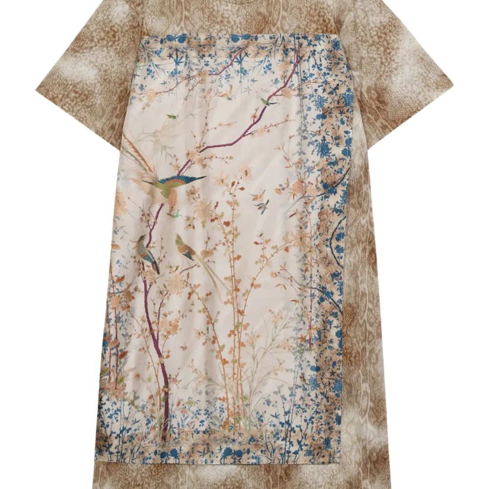 футболка с принтом и вставками