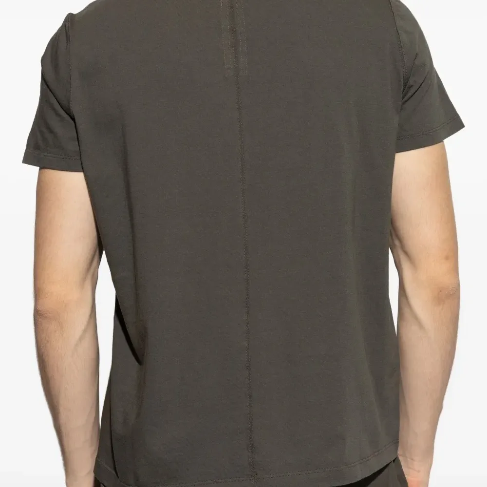 Футболка со вставками