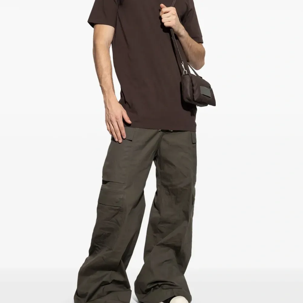 Футболка с круглым вырезом Футболка с круглым вырезом