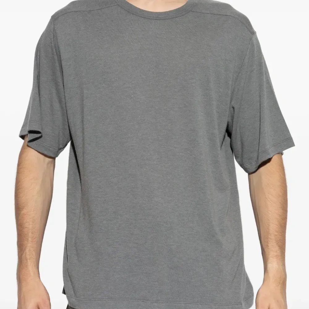 Футболка с короткими рукавами