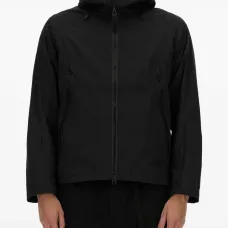 Куртка на молнии