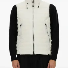 Жилет с капюшоном