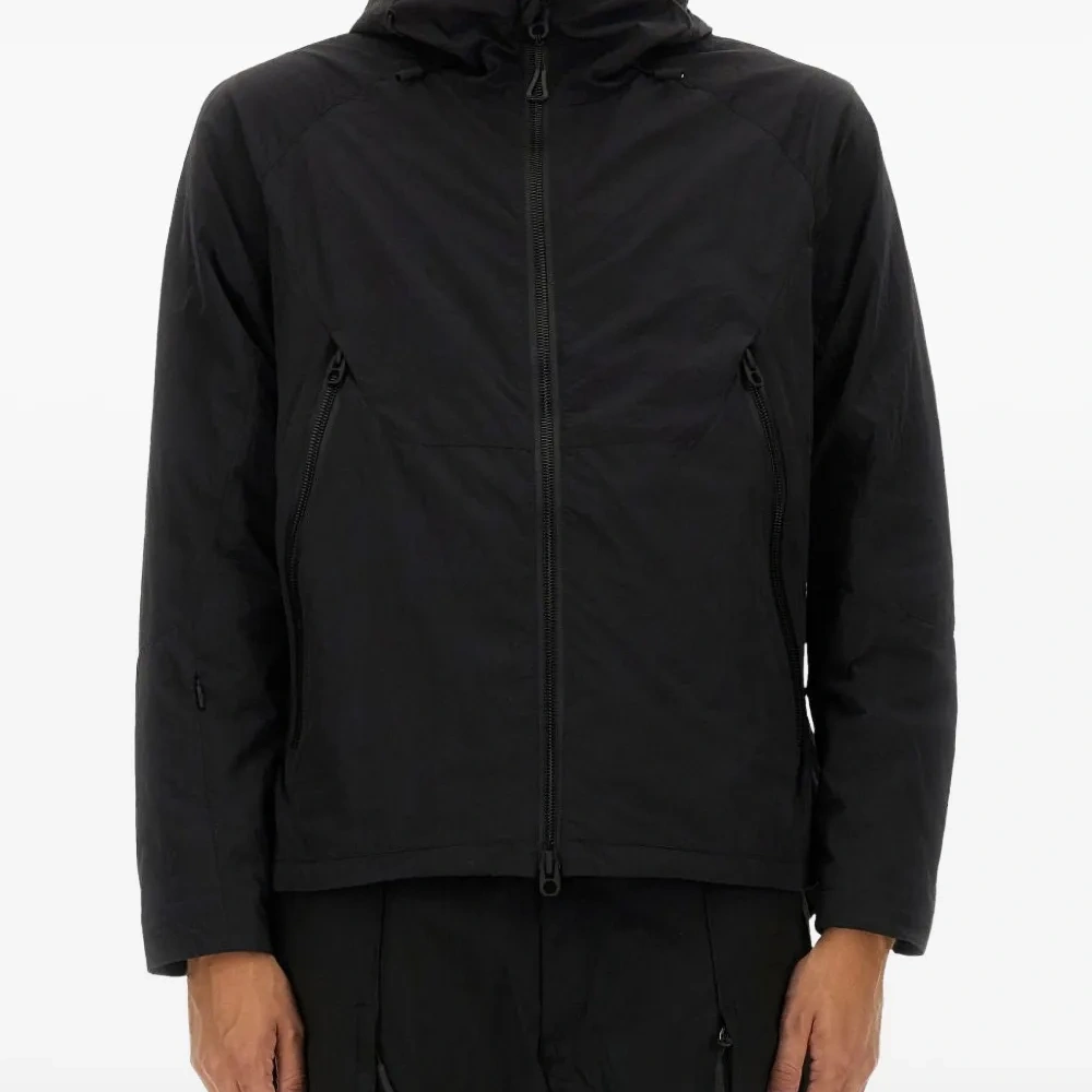 Куртка на молнии