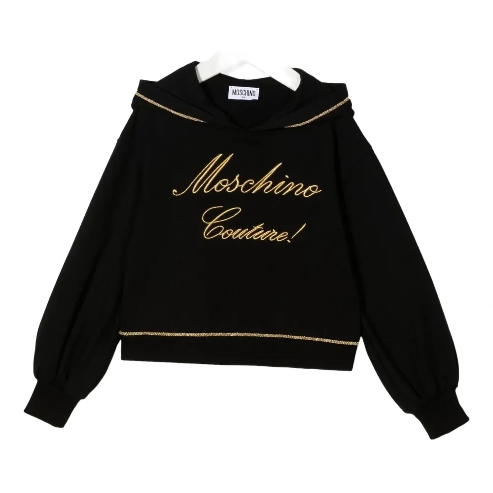 Толстовка с капюшоном и вышивкой