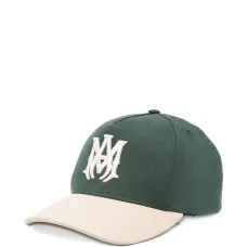 Бейсболка с вышитым логотипом Бейсболка с вышитым логотипом