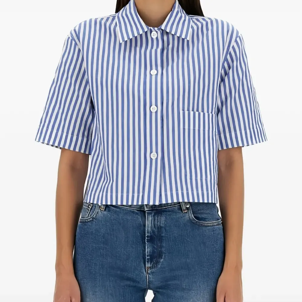 полосатая рубашка с короткими рукавами