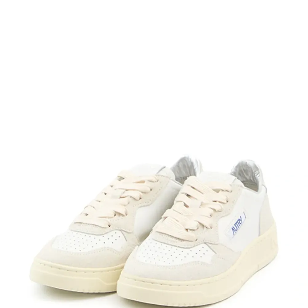 Кроссовки Medalist на шнуровке