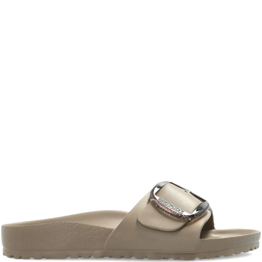 Шлепанцы с пряжкой