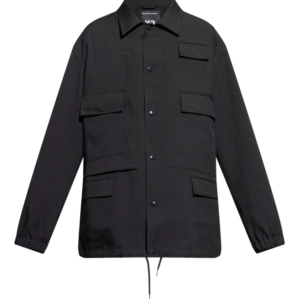 куртка с карманами