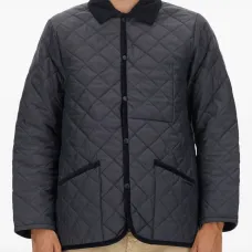 Стеганая куртка с воротником Стеганая куртка с воротником