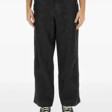 Джинсы с карманами