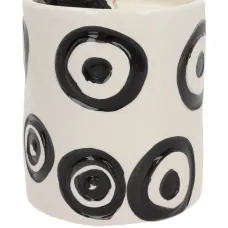 свеча с узором из коллаборации с Love & Stones