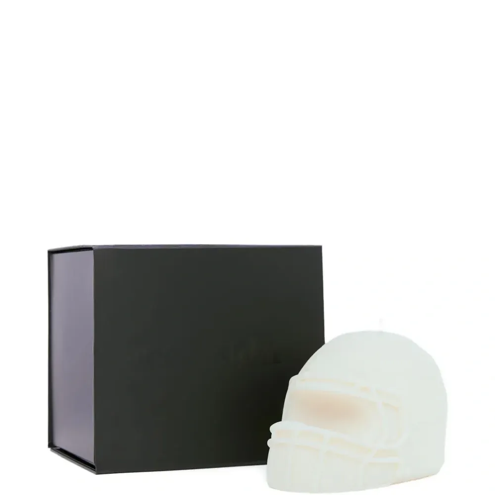 свеча American-Football Helmet (2,3 кг)