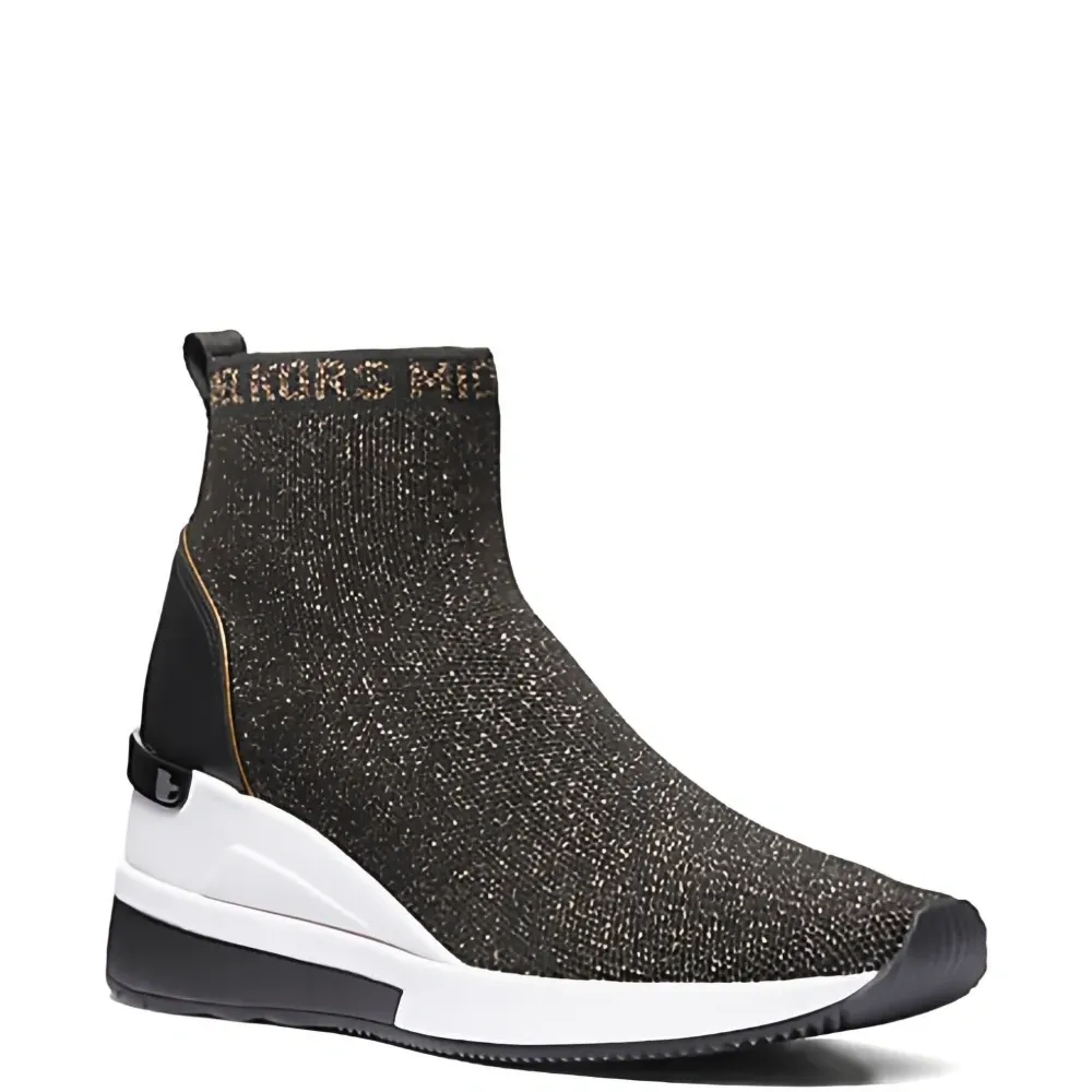 Кроссовки с логотипом Кроссовки с логотипом