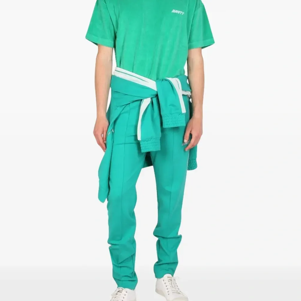 Футболка с логотипом