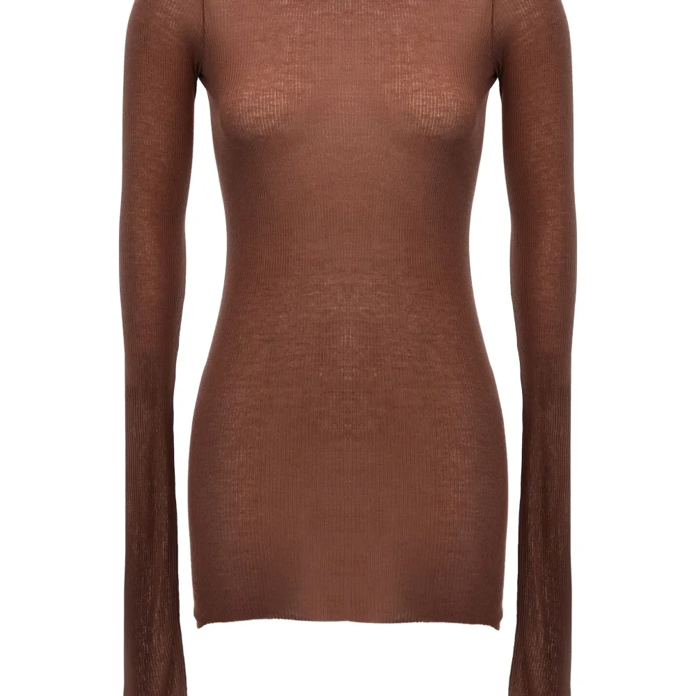 Футболка с длинными рукавами