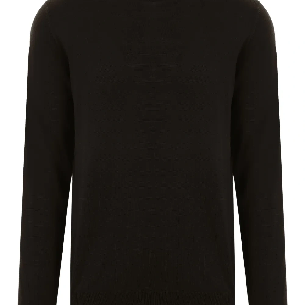 Свитер из шерсти мериноса