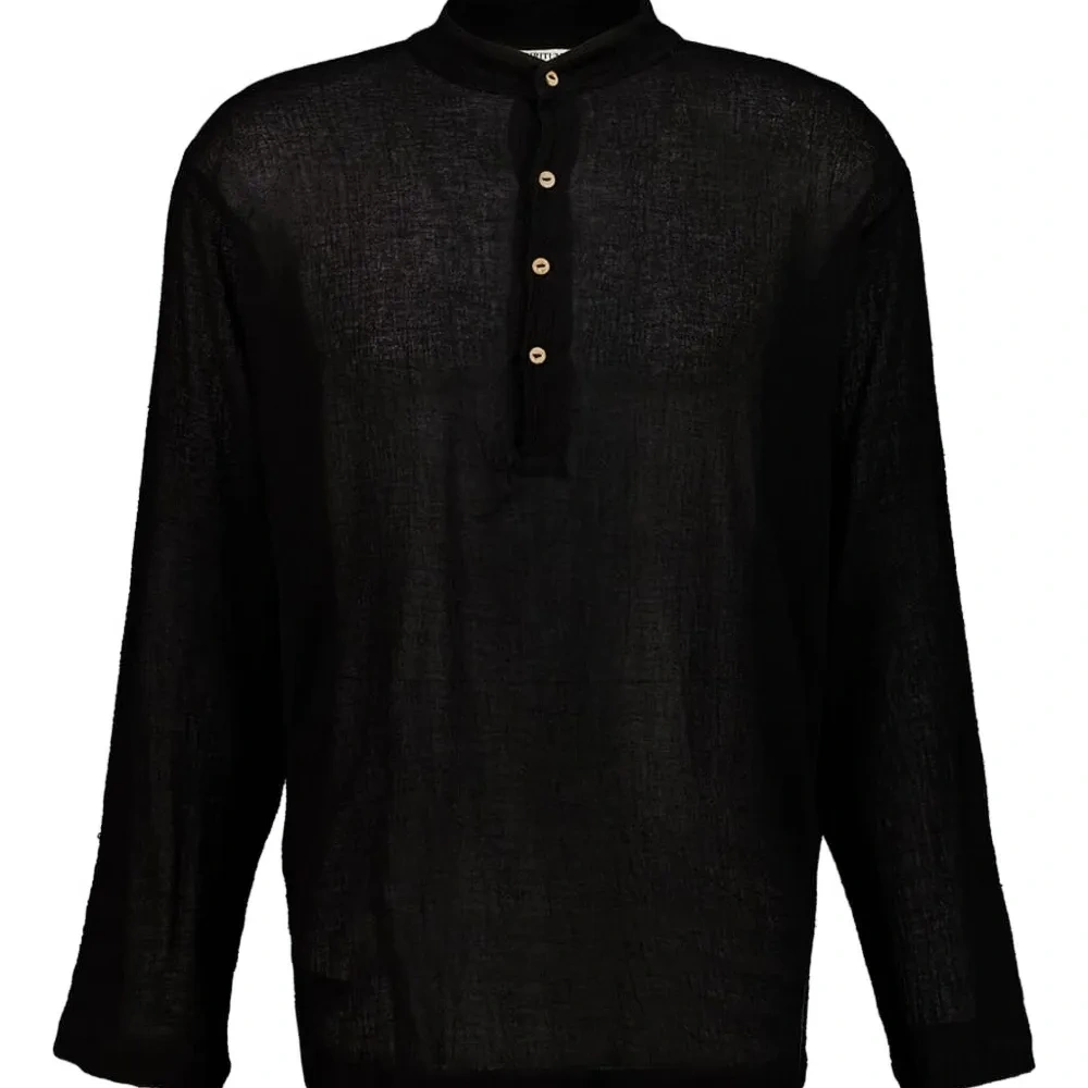 Рубашка из газовой ткани с кокосовыми пуговицами