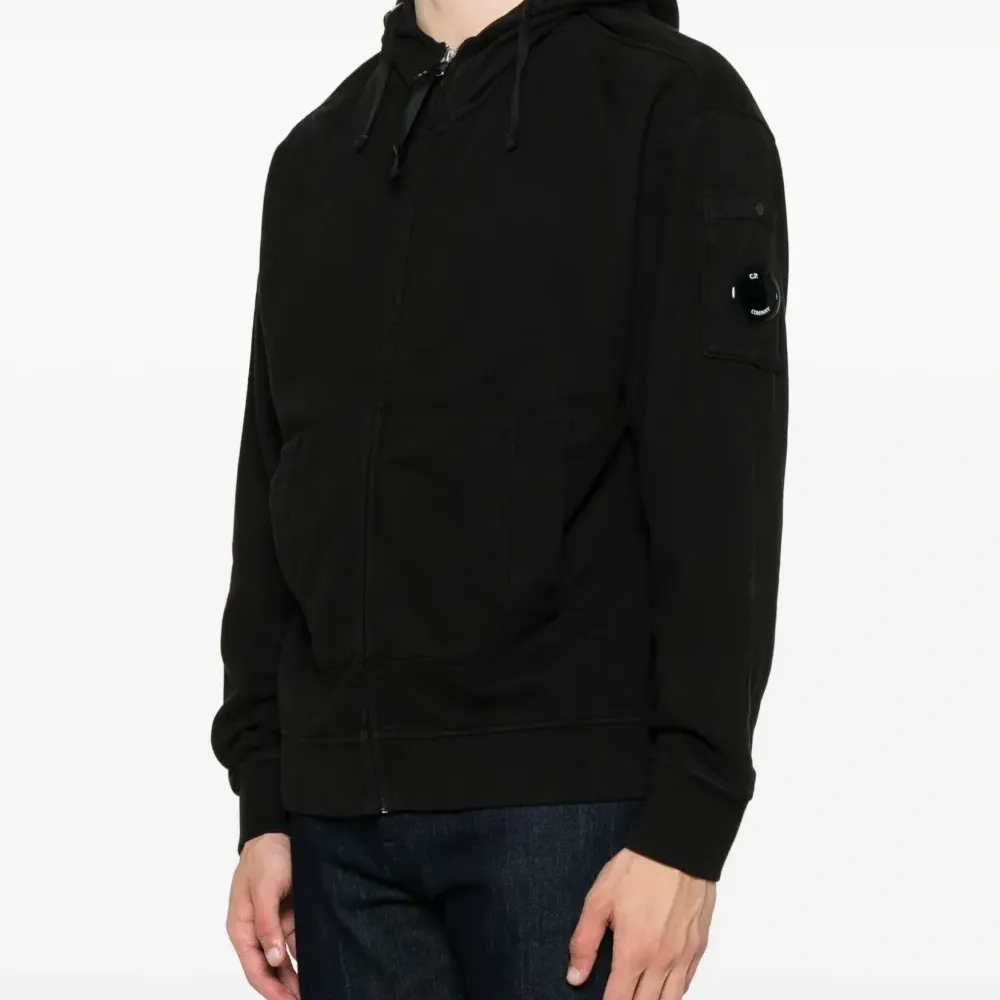 толстовка на молнии с капюшоном