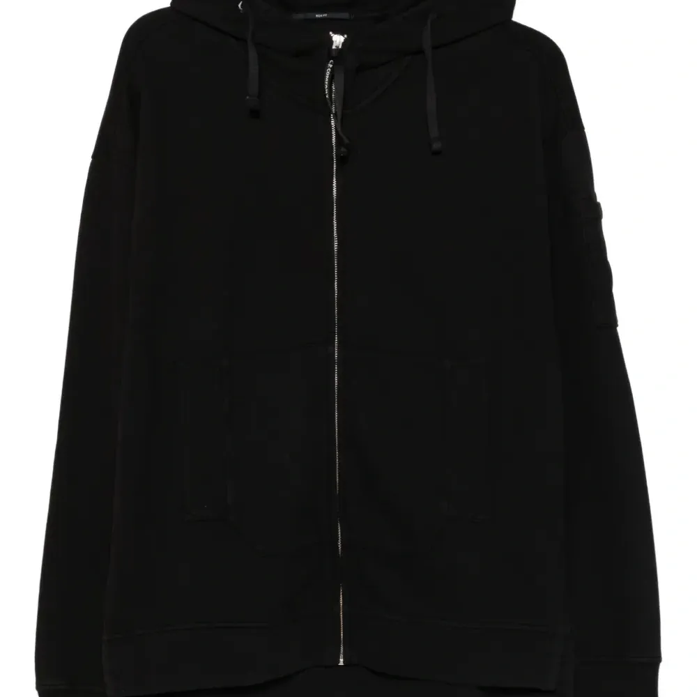 толстовка на молнии с капюшоном