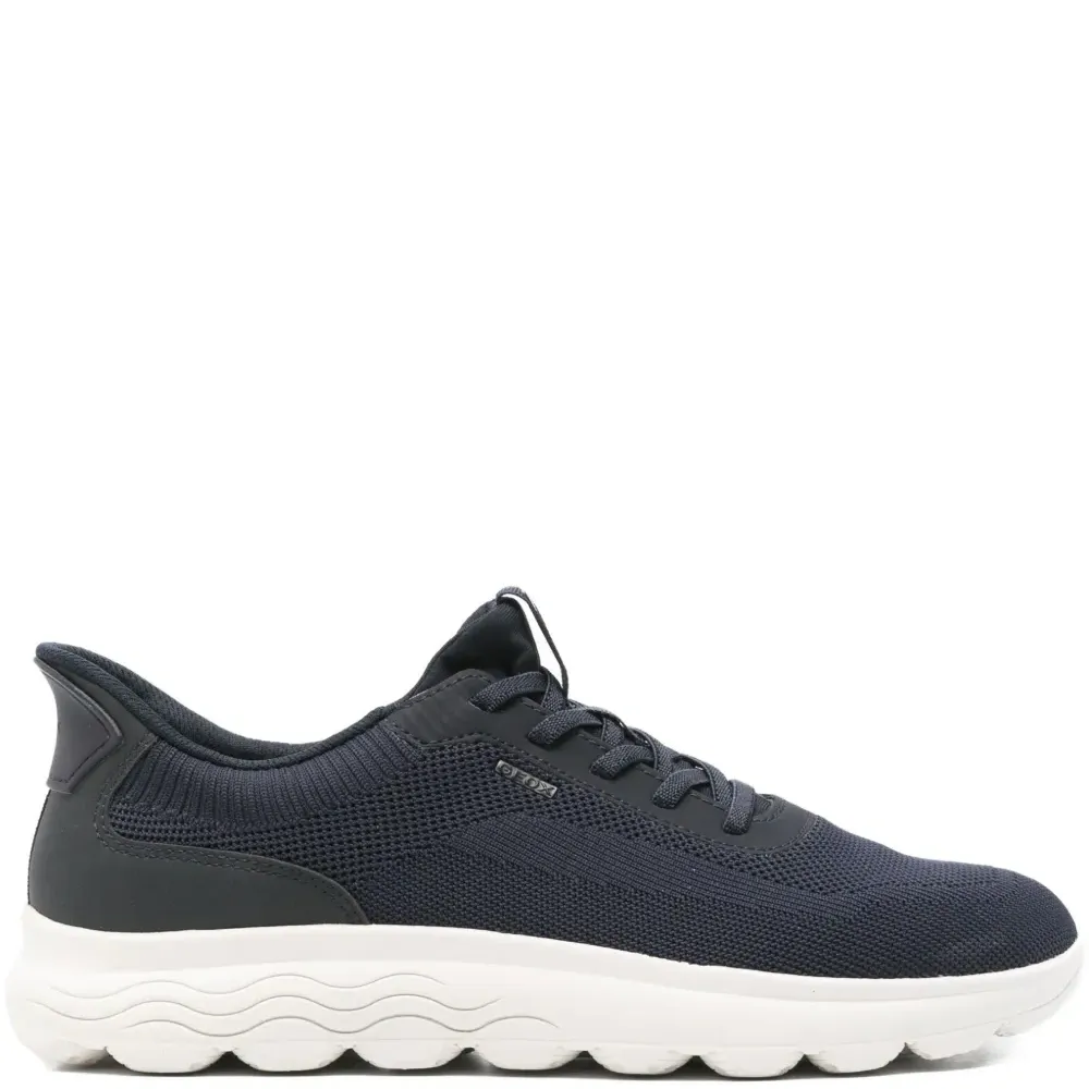 Кроссовки Spherica на шнуровке