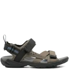 Сандалии Terreno с ремешками