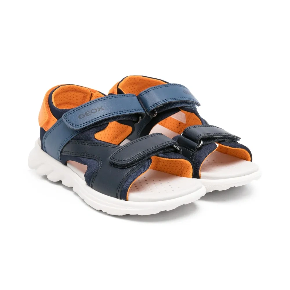 сандалии Airadyum с ремешками