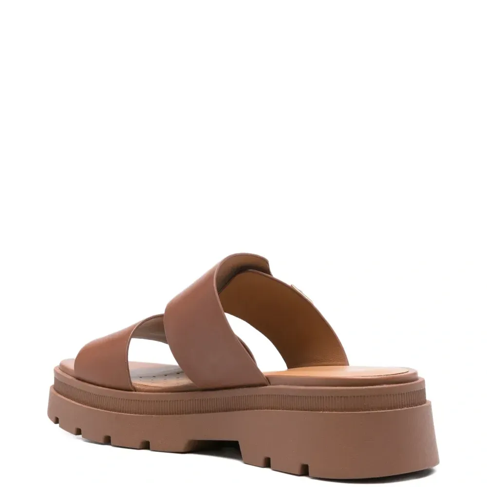 сандалии на платформе с пряжкой сандалии на платформе с пряжкой