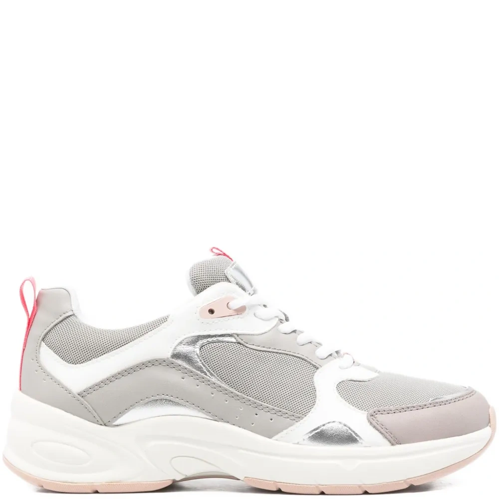 Кроссовки Zarvia на шнуровке