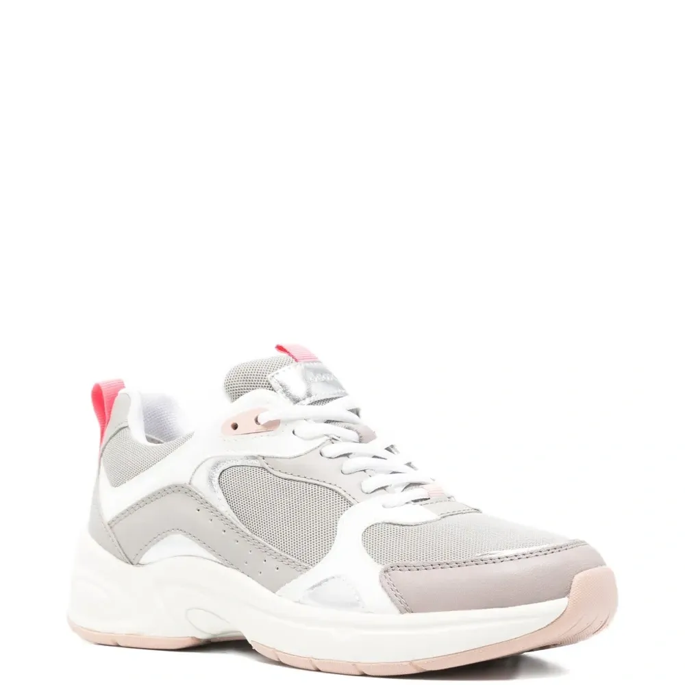 Кроссовки Zarvia на шнуровке