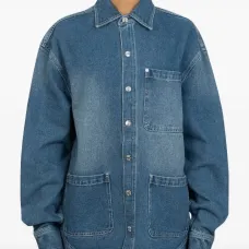 Джинсовая рубашка с накладными карманами Джинсовая рубашка с накладными карманами