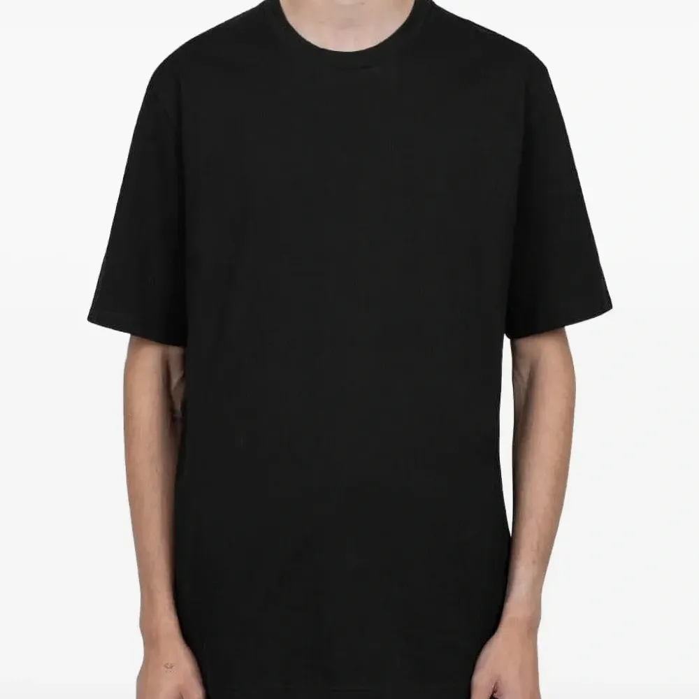 Футболка с логотипом