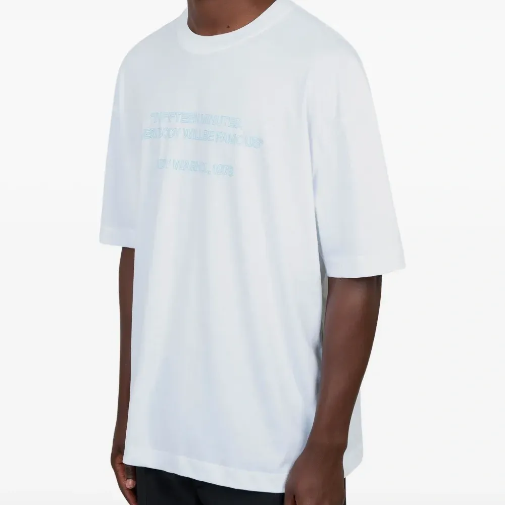 Футболка с графичным принтом