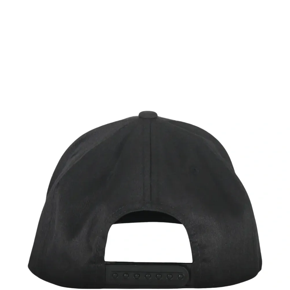 бейсболка с вышивкой