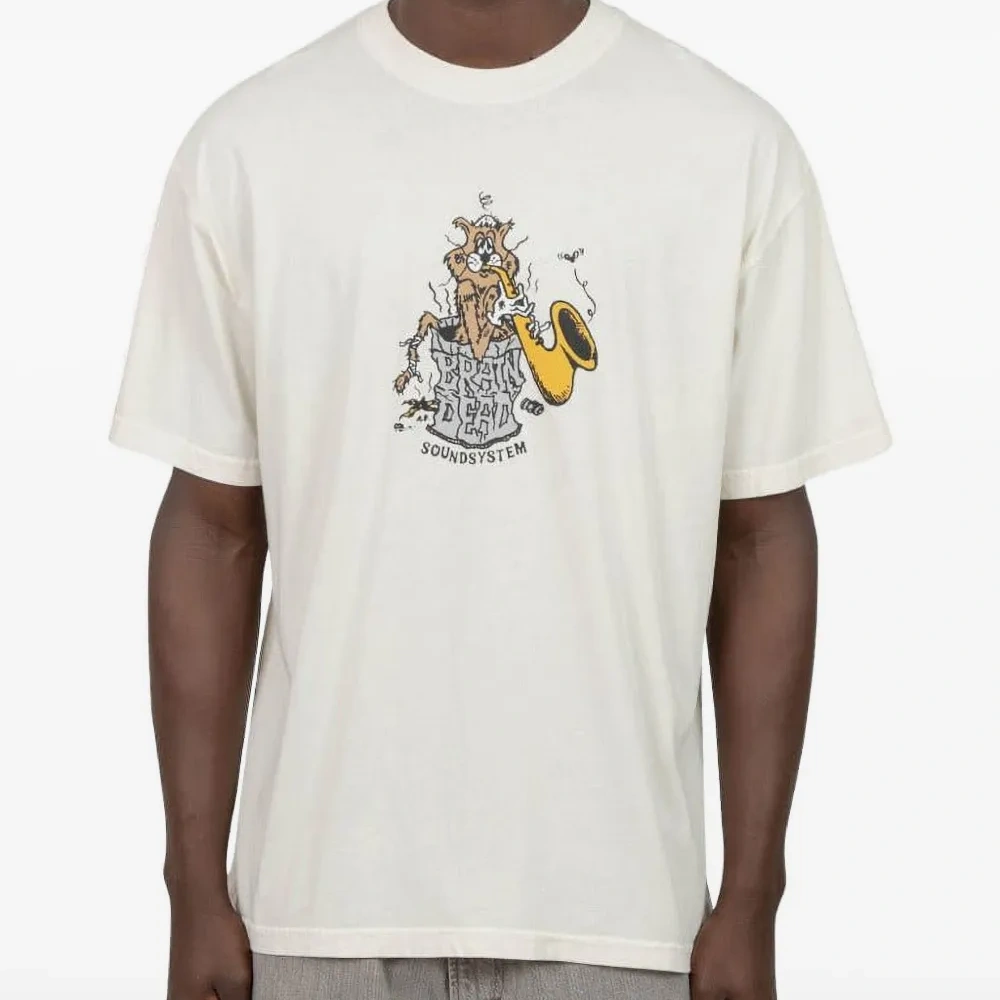 Футболка с графичным принтом