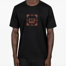 Футболка с логотипом