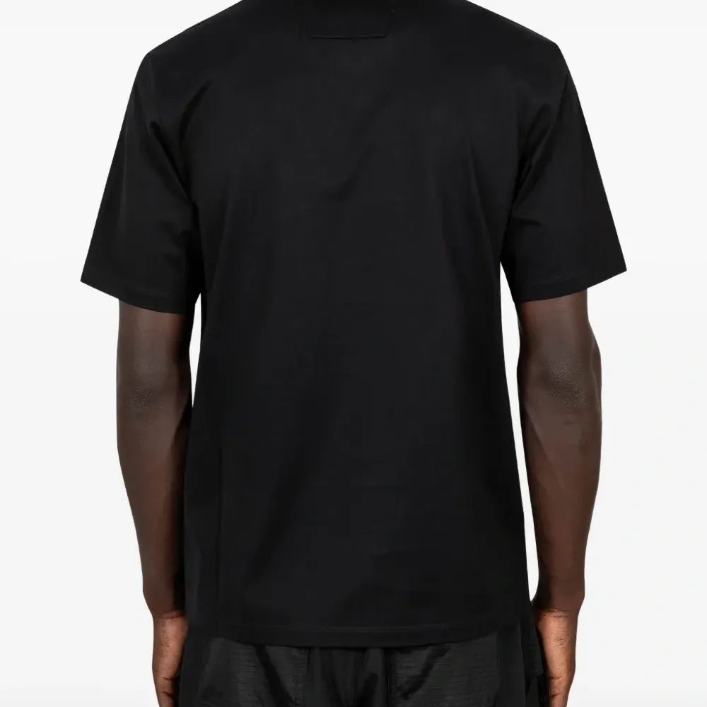 Футболка с логотипом Футболка с логотипом