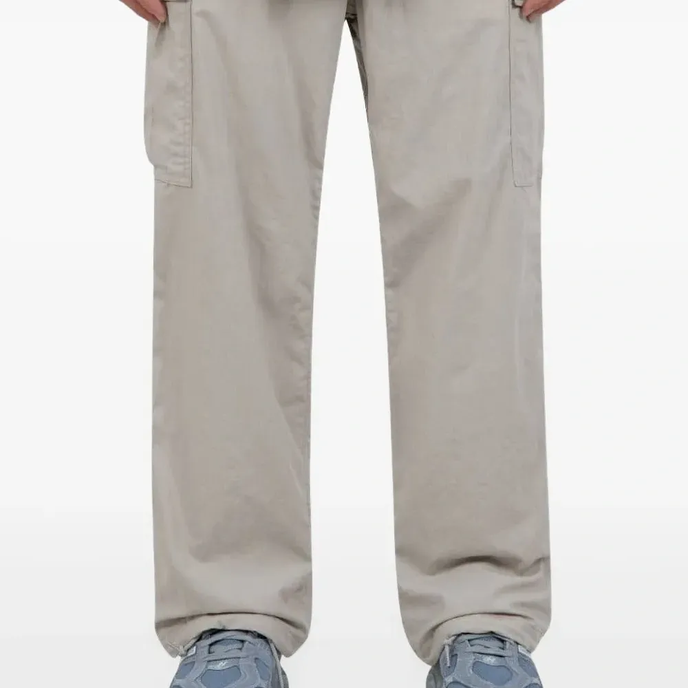 Брюки карго с карманами