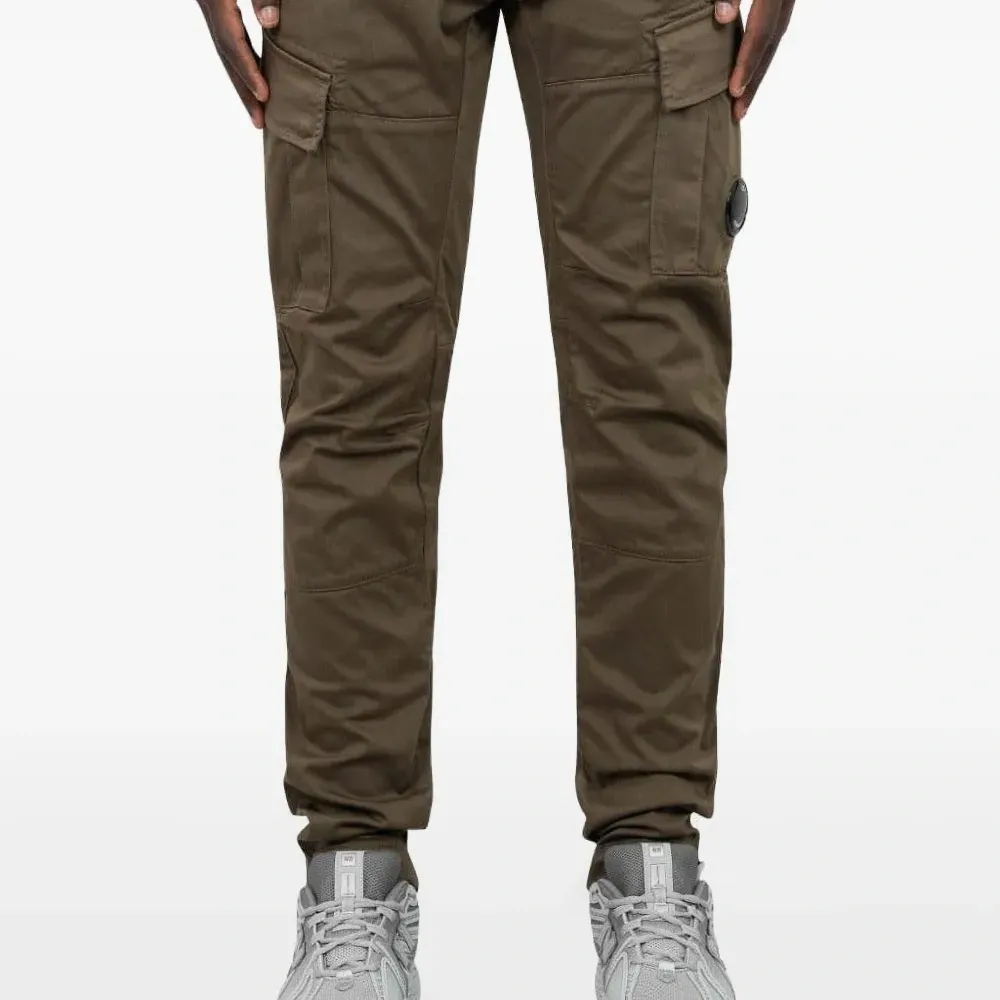 Брюки карго с декором Lens