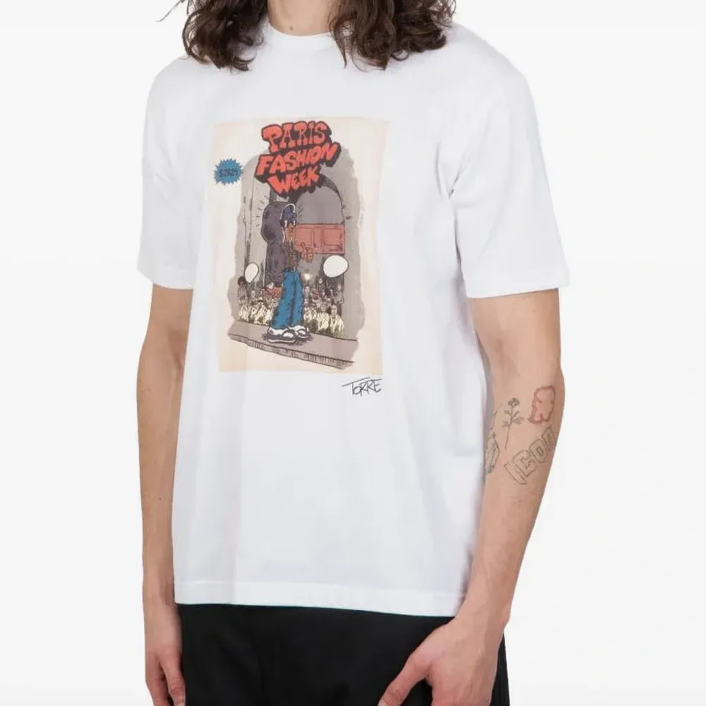 Футболка с графичным принтом