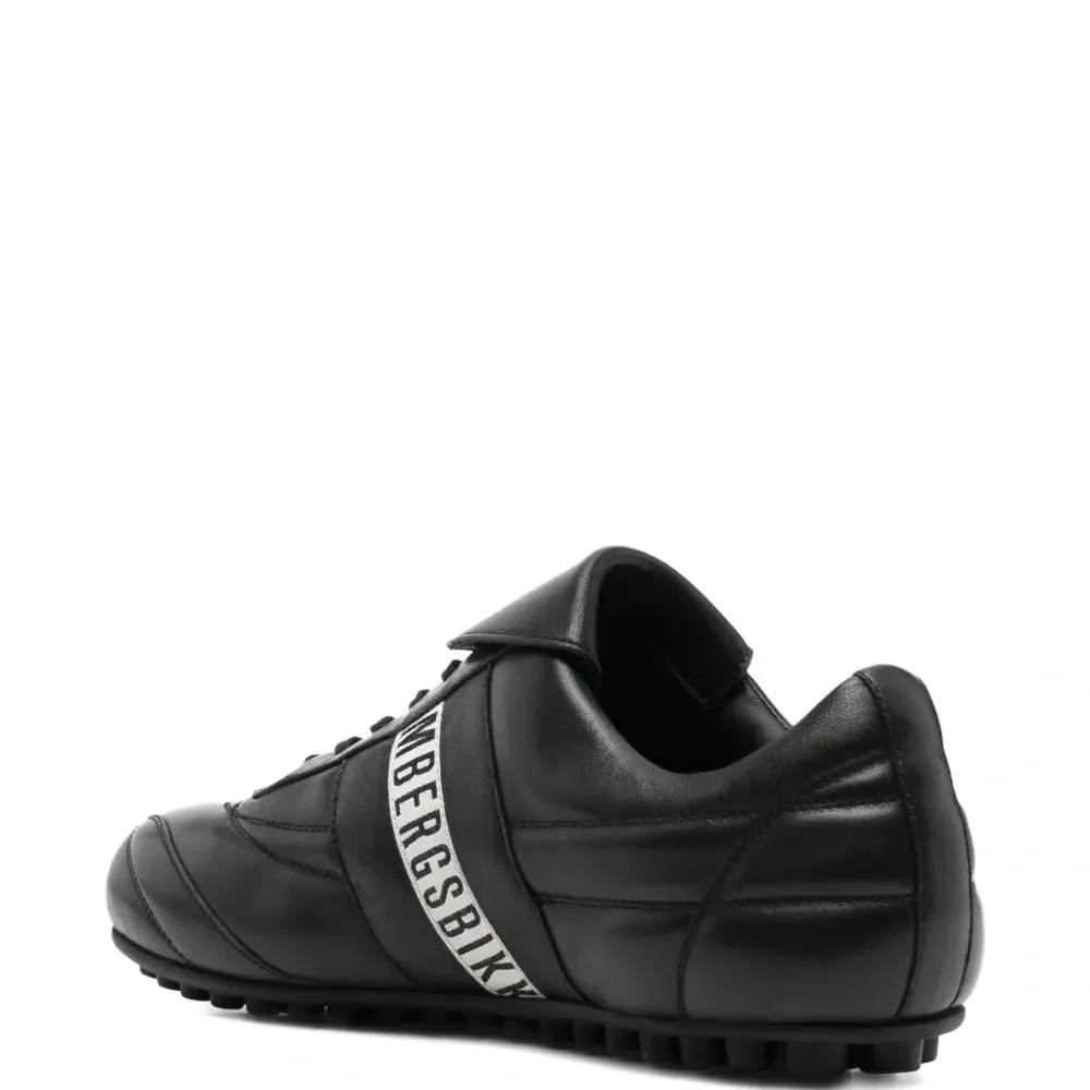 кроссовки Soccer