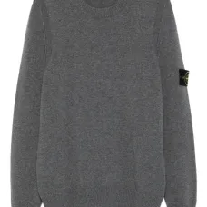 свитер с круглым вырезом