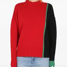 Свитер в стиле колор-блок