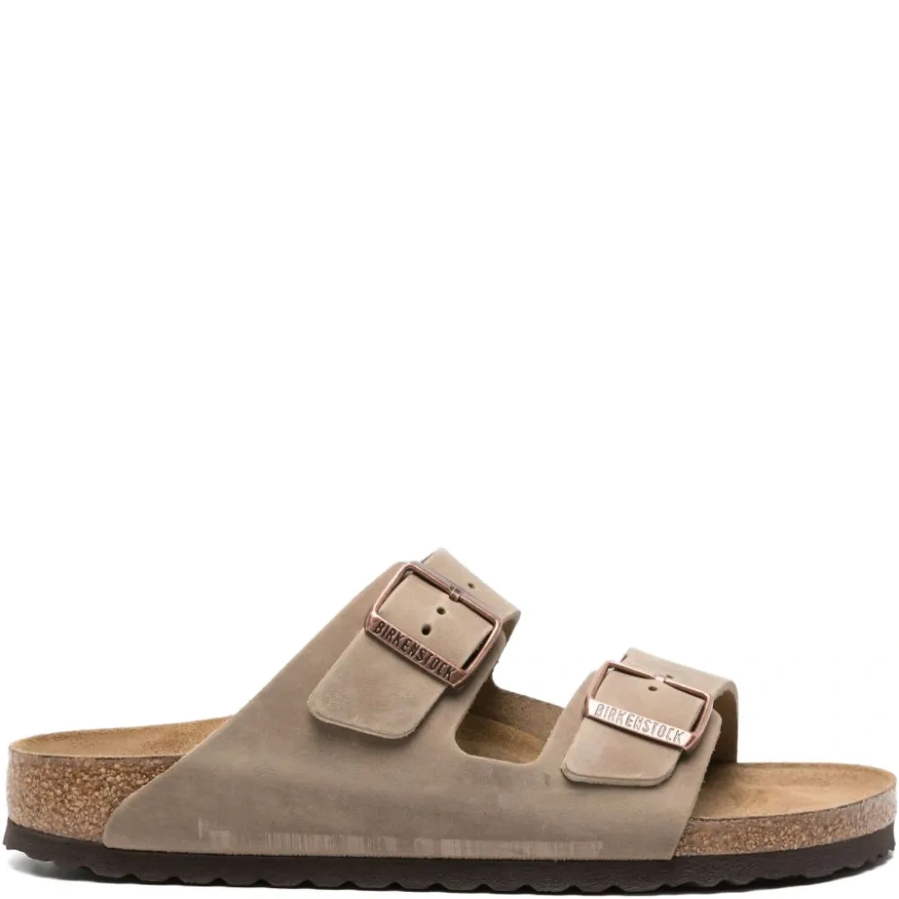 Сандалии Arizona с пряжками