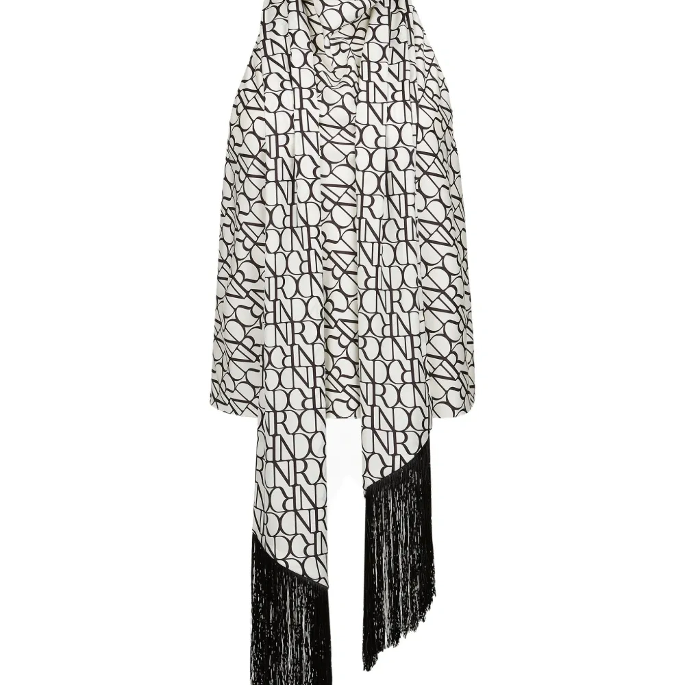 топ с вырезом халтер и бахромой